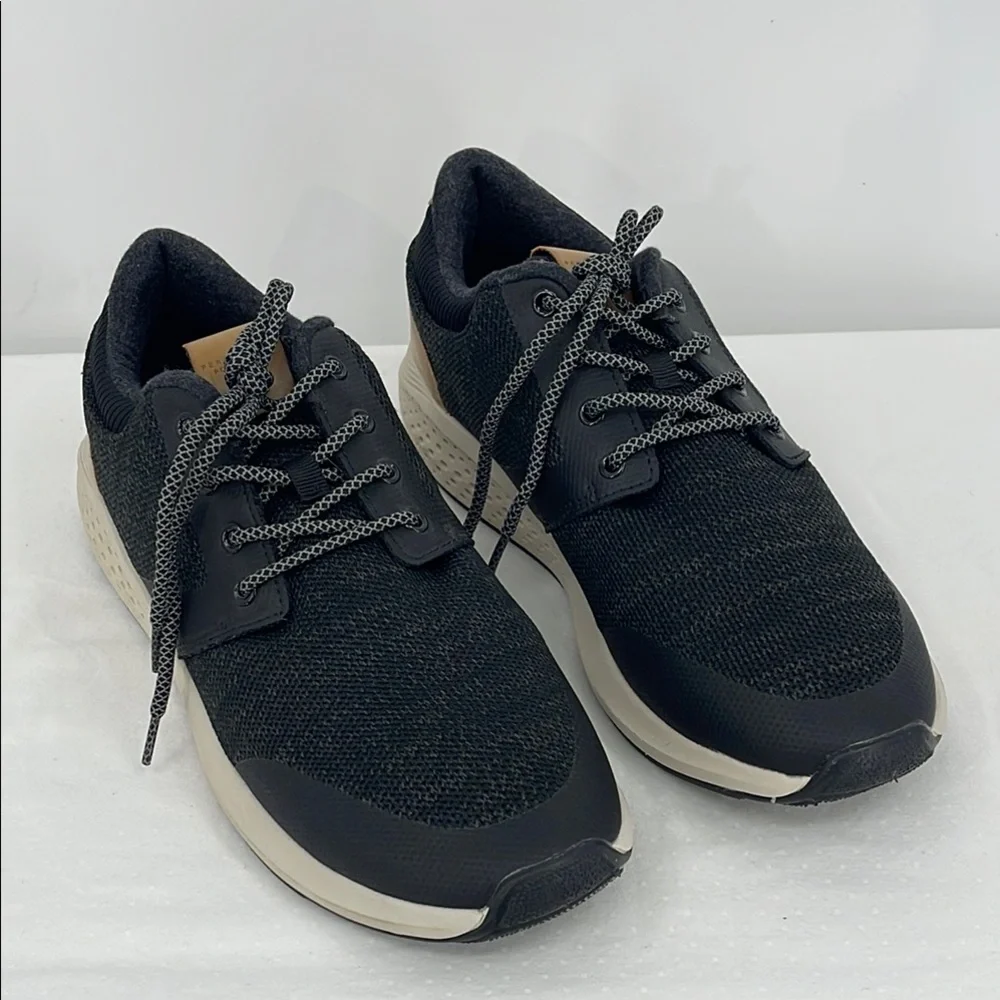 PERRY ELLIS PORTFOLIO SIZE 10.5 Men's Black and Cream Sneakers